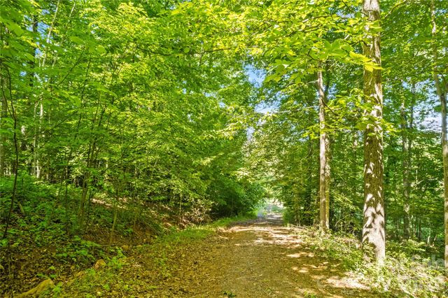 711 Spring Pointe Drive, Stony Point, NC 28678
