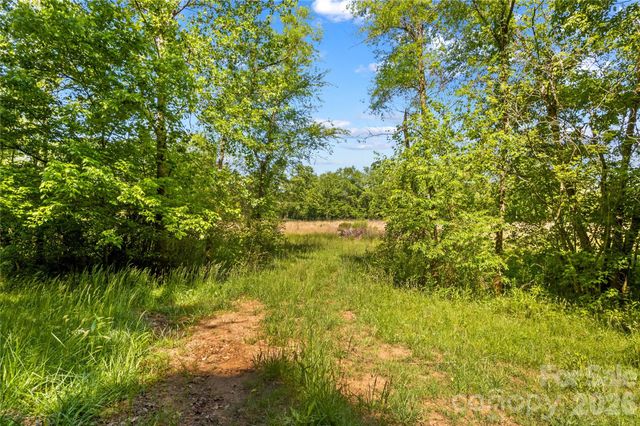 711 Spring Pointe Drive, Stony Point, NC 28678
