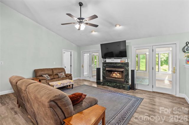 711 Spring Pointe Drive, Stony Point, NC 28678