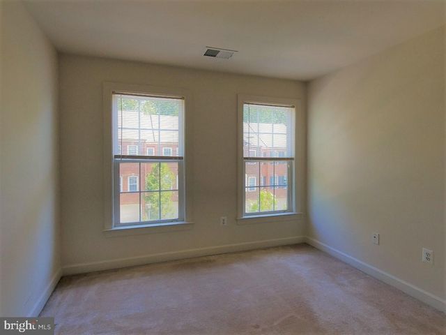 1625 WHITEHALL DR, Silver Spring, MD 20904