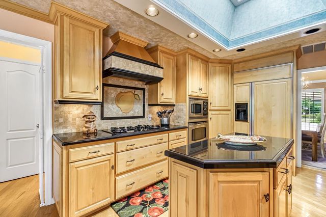9452 N Madison Ridge Road, Fresno, CA 93720