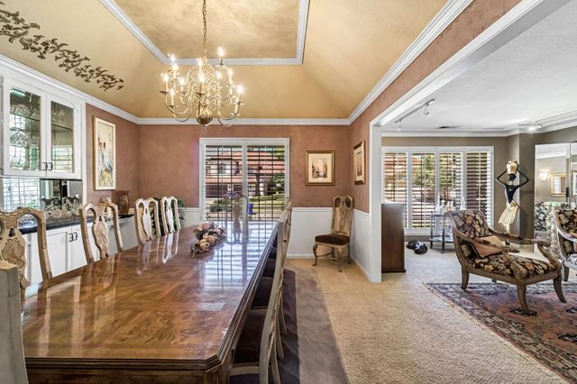 9452 N Madison Ridge Road, Fresno, CA 93720