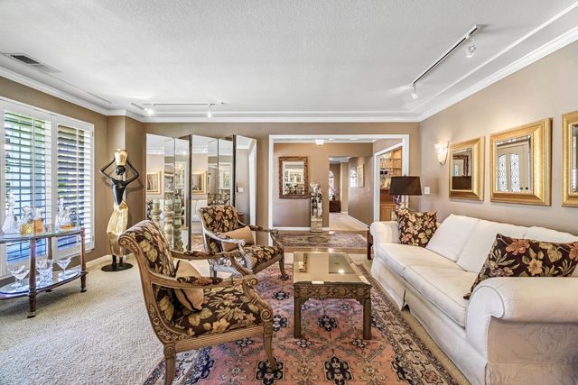 9452 N Madison Ridge Road, Fresno, CA 93720