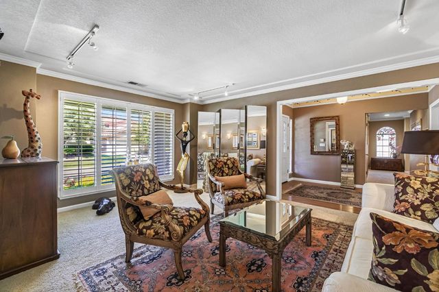 9452 N Madison Ridge Road, Fresno, CA 93720