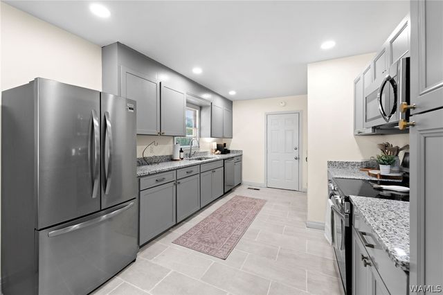 1601 17th E, Tuscaloosa, AL 35404