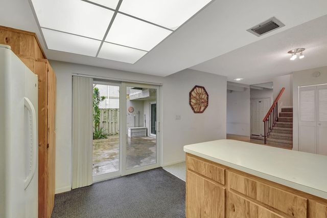12073 Regal Court, Wellington, FL 33414