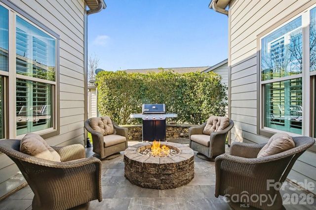 647 Tallulah Falls Drive, Denver, NC 28037