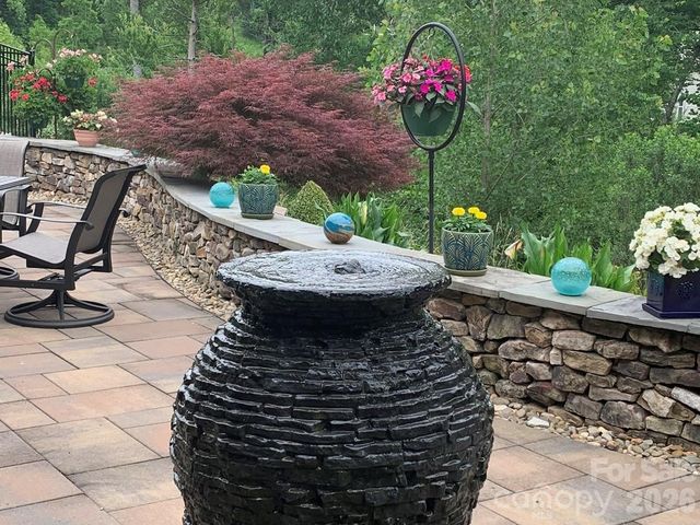 647 Tallulah Falls Drive, Denver, NC 28037