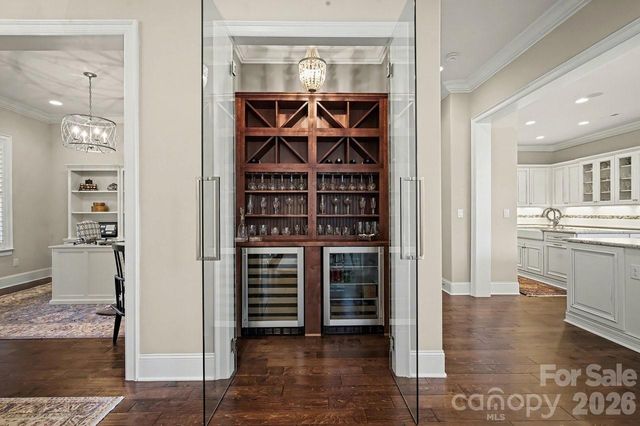 647 Tallulah Falls Drive, Denver, NC 28037