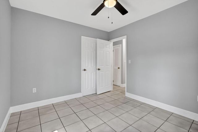 2438 Arthur Street, Hollywood, FL 33020