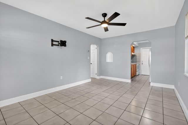 2438 Arthur Street, Hollywood, FL 33020