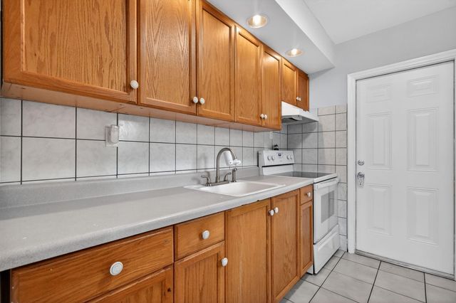 2438 Arthur Street, Hollywood, FL 33020