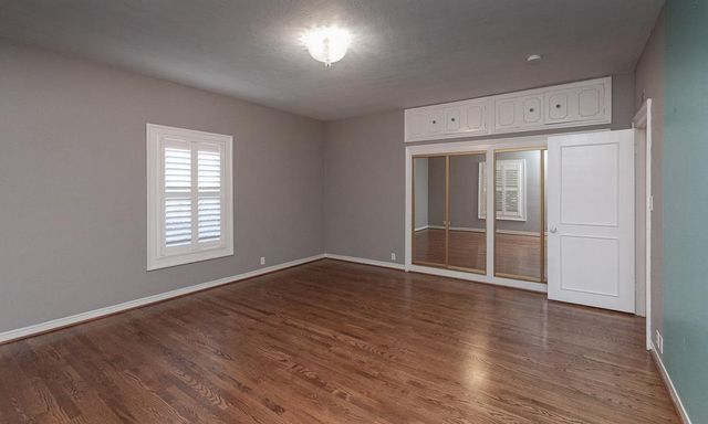 1060 W Monterey Ave, Stockton, CA 95204