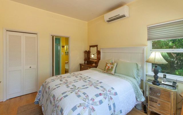 1060 W Monterey Ave, Stockton, CA 95204