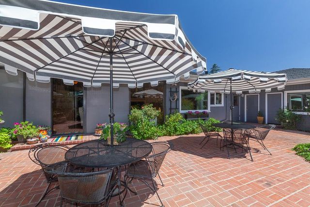 1060 W Monterey Ave, Stockton, CA 95204