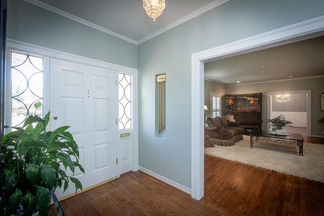 1060 W Monterey Ave, Stockton, CA 95204