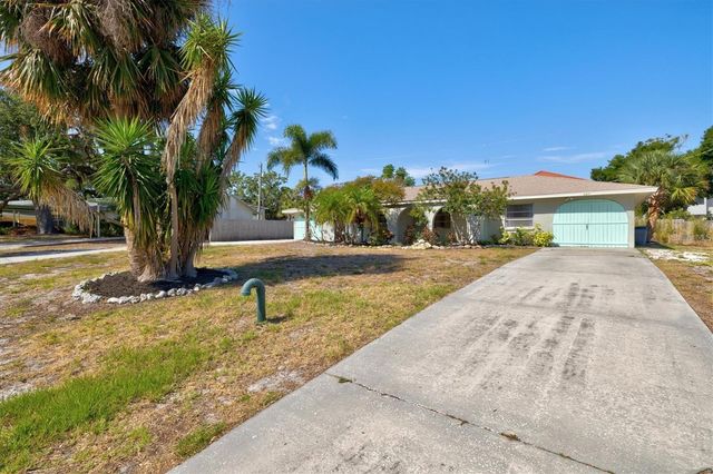 2214 MICHELE DRIVE, Sarasota, FL 34231