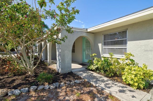 2214 MICHELE DRIVE, Sarasota, FL 34231