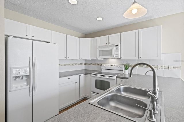 2214 MICHELE DRIVE, Sarasota, FL 34231