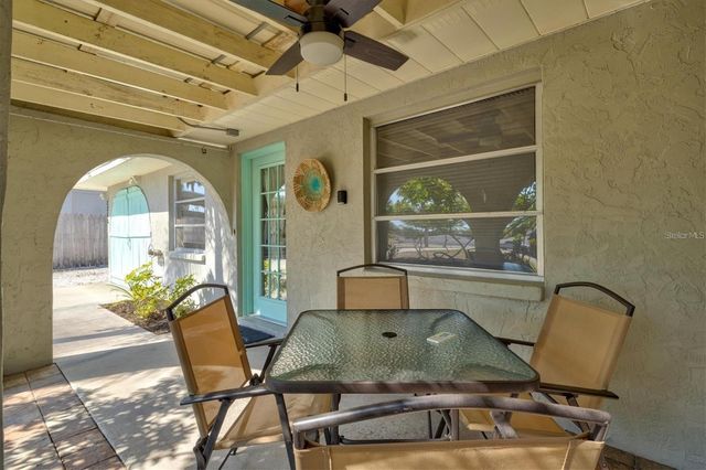 2214 MICHELE DRIVE, Sarasota, FL 34231