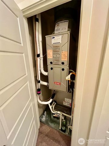 11530 173rd Street E, Puyallup, WA 98374