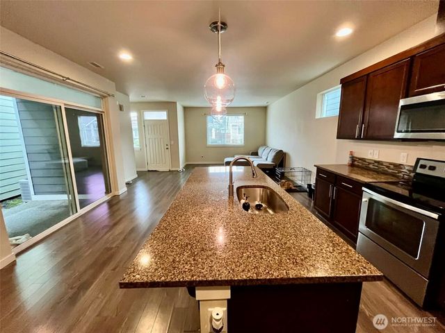 11530 173rd Street E, Puyallup, WA 98374