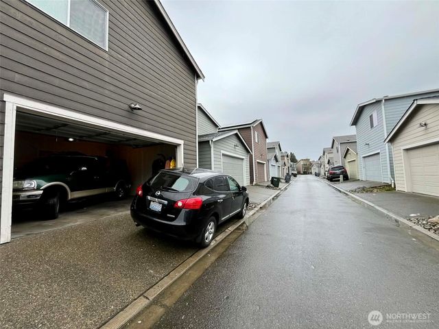 11530 173rd Street E, Puyallup, WA 98374