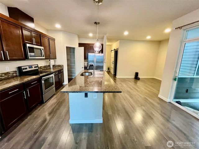 11530 173rd Street E, Puyallup, WA 98374