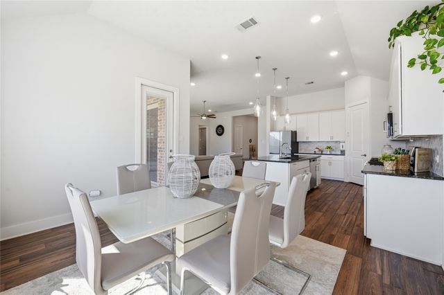 130 Laverna Lane, Hickory Creek, TX 75065