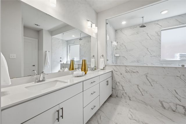 130 Laverna Lane, Hickory Creek, TX 75065