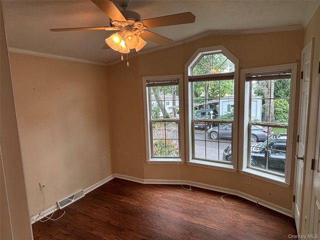 1661 Old Country Road 84, Riverhead, NY 11901