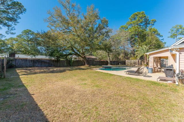 19 Lanman Road, Niceville, FL 32578