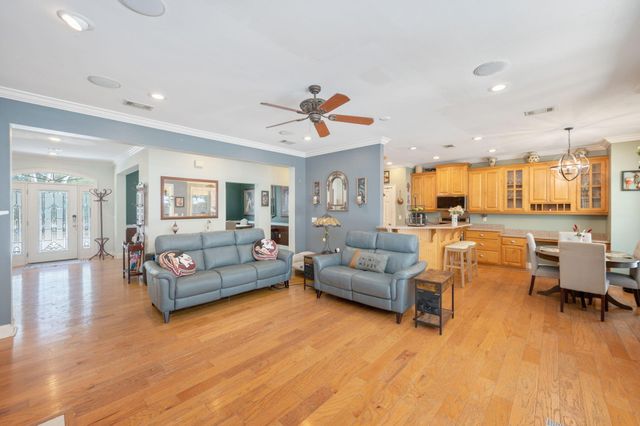 19 Lanman Road, Niceville, FL 32578