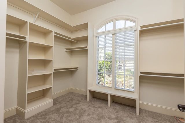 2793 BAYHILL WOODS DR, Collierville, TN 38017