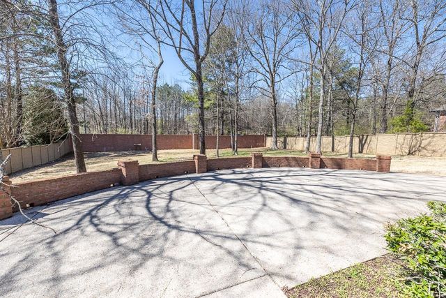 2793 BAYHILL WOODS DR, Collierville, TN 38017