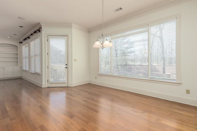 2793 BAYHILL WOODS DR, Collierville, TN 38017