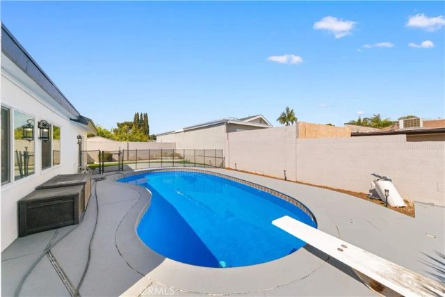1232 Athens, Placentia, CA 92870