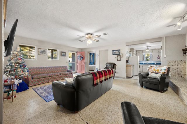 2097 County Road 3830, Quinlan, TX 75474