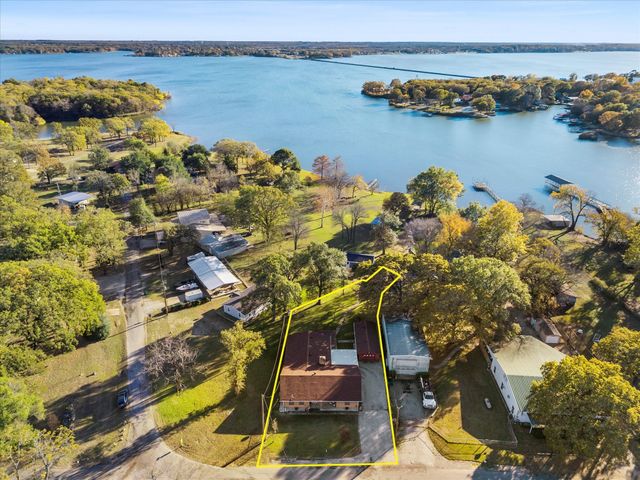 2097 County Road 3830, Quinlan, TX 75474