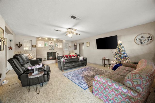 2097 County Road 3830, Quinlan, TX 75474