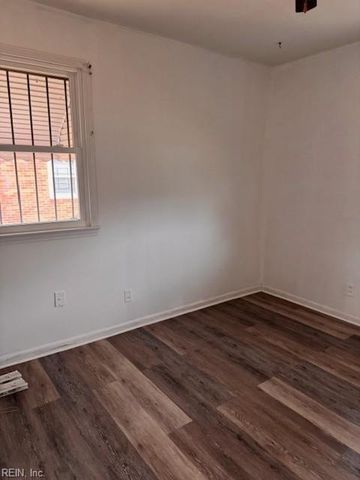 916 Warfield DR, Portsmouth, VA 23701