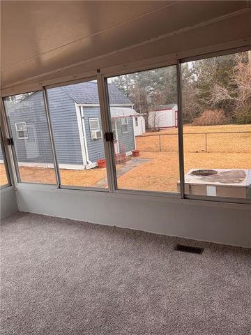 916 Warfield DR, Portsmouth, VA 23701