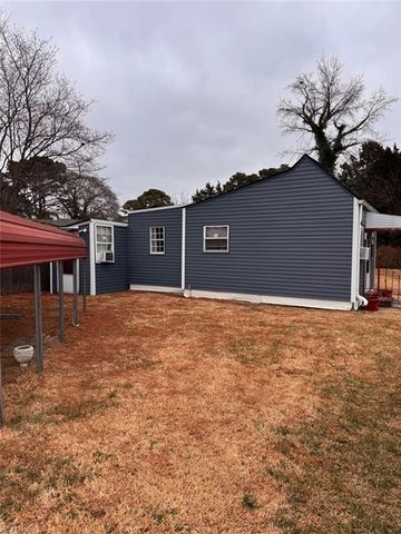 916 Warfield DR, Portsmouth, VA 23701