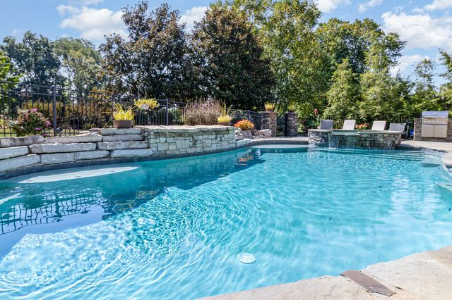 10713 Meadow Stable Lane, Union, KY 41091