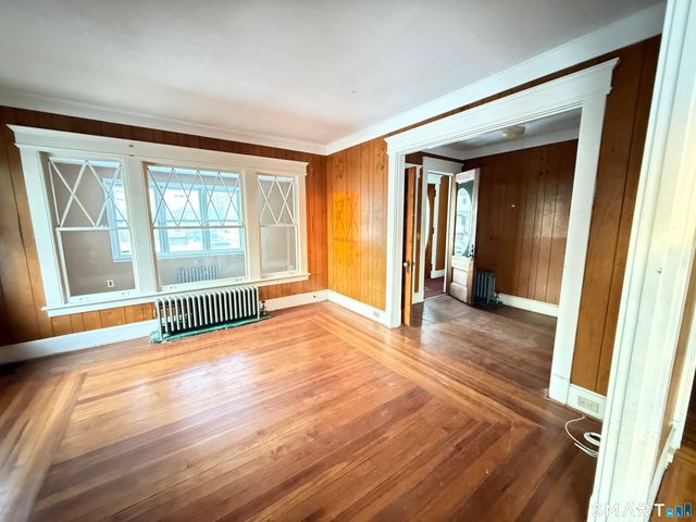 126 Richards Place, West Haven, CT 06516