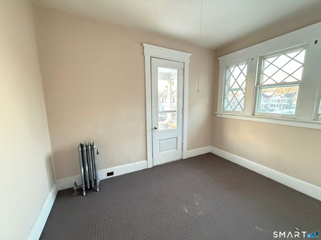 126 Richards Place, West Haven, CT 06516