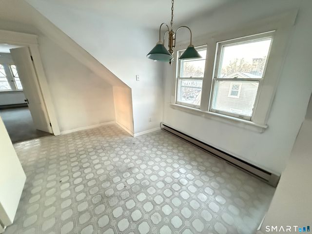 126 Richards Place, West Haven, CT 06516