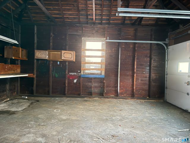 126 Richards Place, West Haven, CT 06516