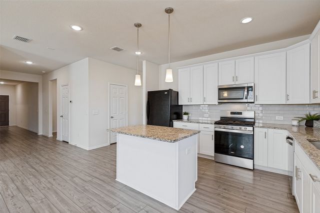 713 Feldspar Way, Princeton, TX 75407