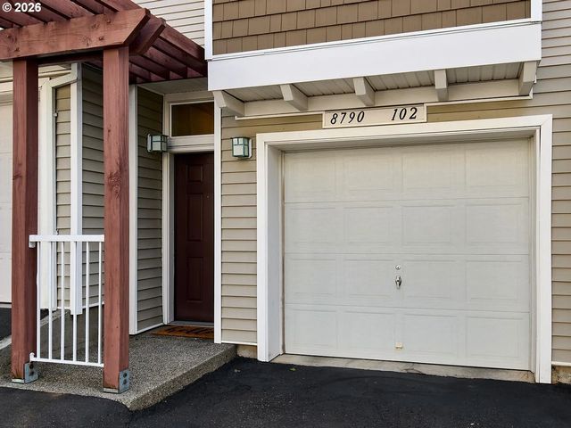 8790 Sw 147TH Ter 102, Beaverton, OR 97007